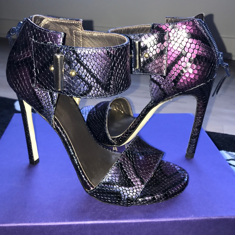Stuart Weitzman Purple Reptile Pattern Leather High Heels Size 37 (7 US)